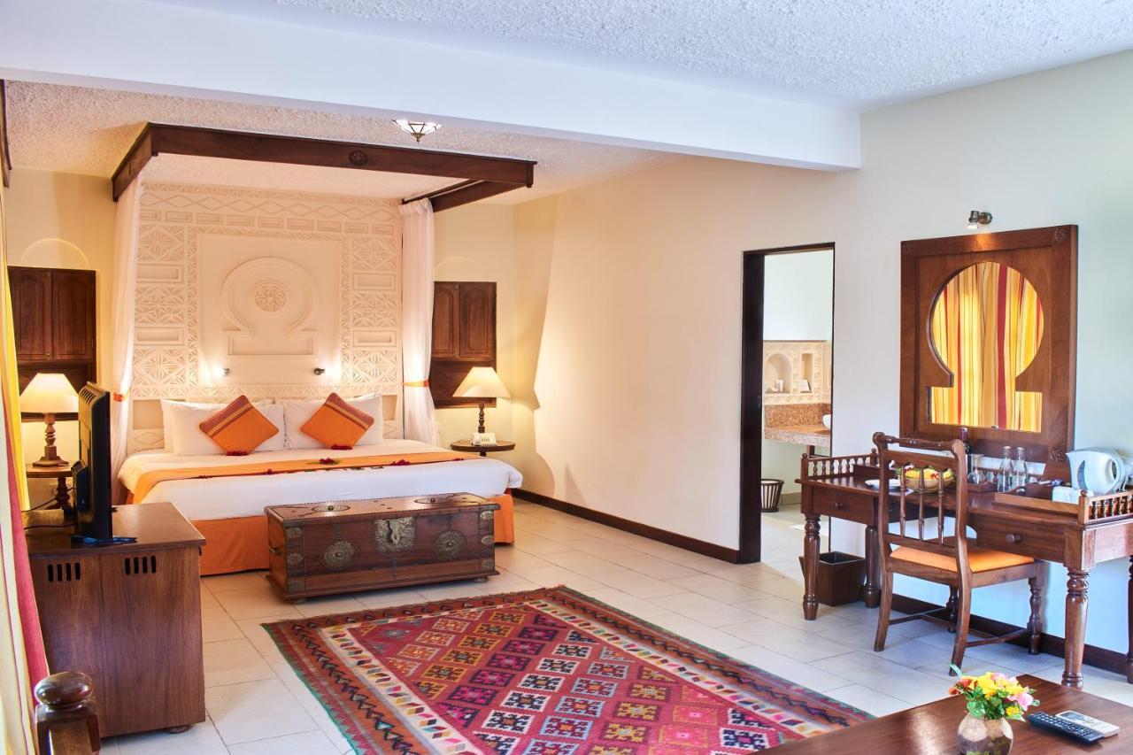 Neptune Village Beach Resort & Spa Galu Zewnętrze zdjęcie