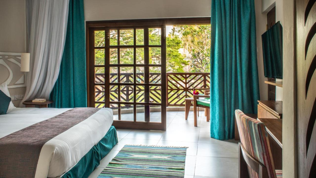Neptune Village Beach Resort & Spa Galu Zewnętrze zdjęcie