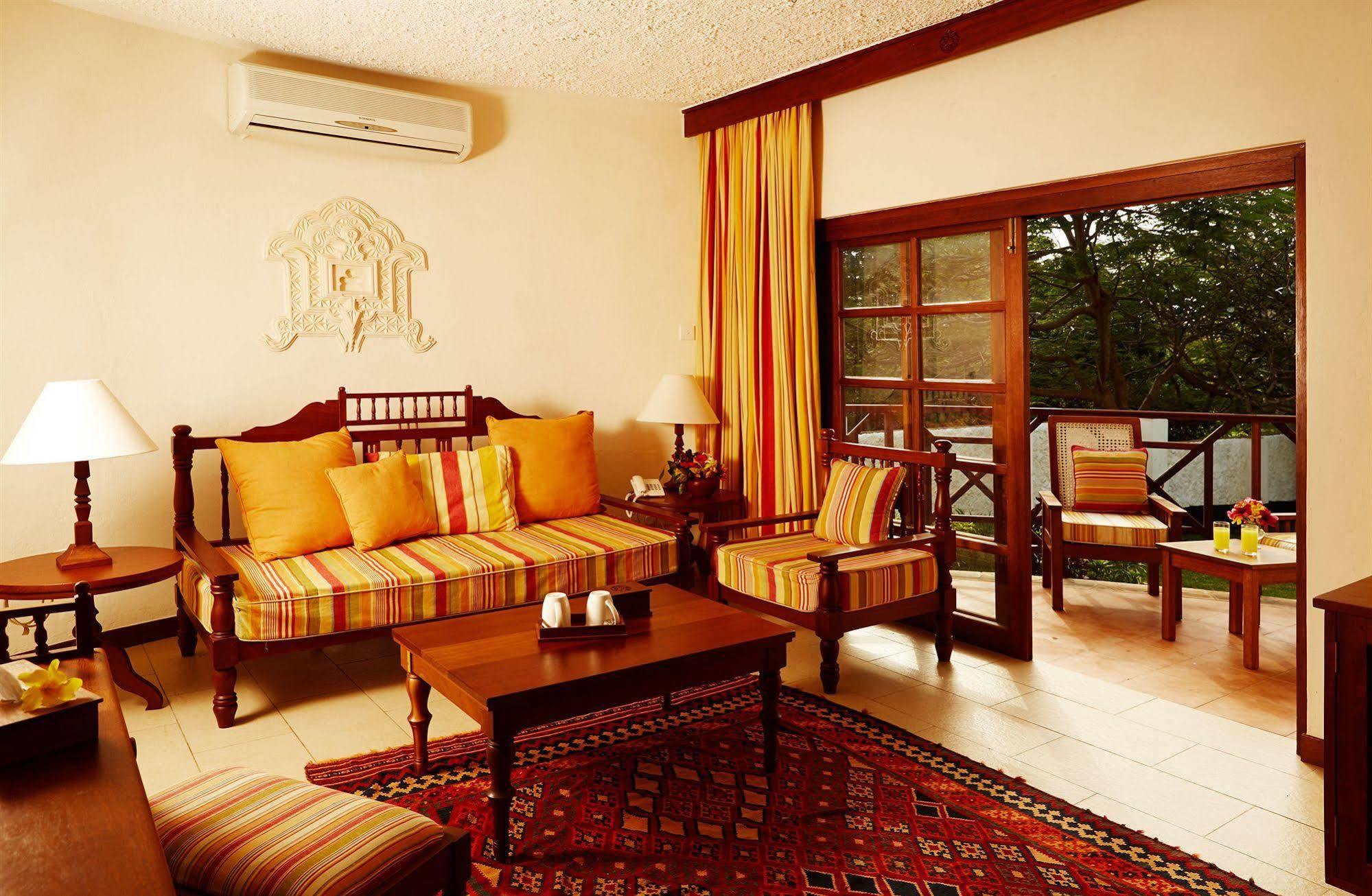 Neptune Village Beach Resort & Spa Galu Zewnętrze zdjęcie