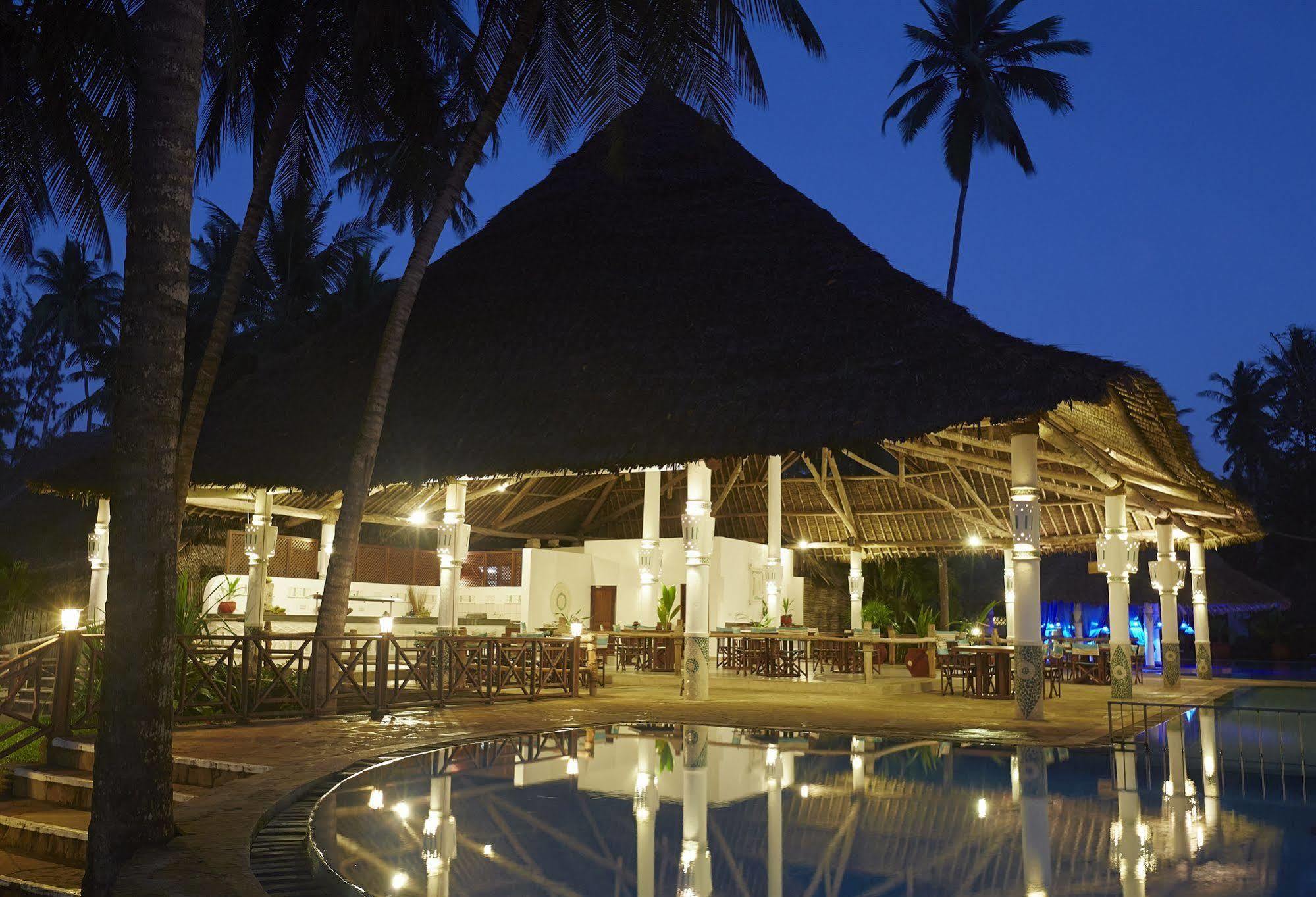 Neptune Village Beach Resort & Spa Galu Zewnętrze zdjęcie