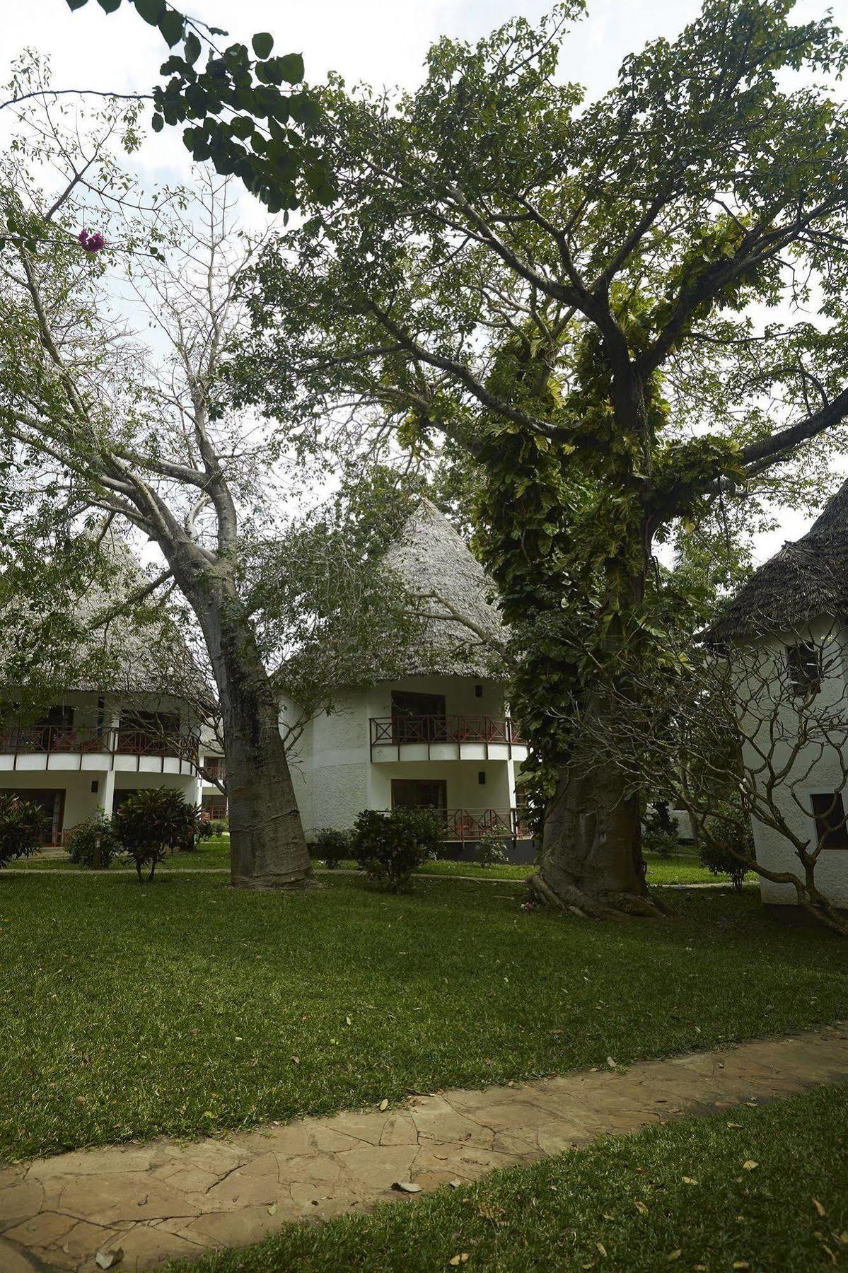 Neptune Village Beach Resort & Spa Galu Zewnętrze zdjęcie